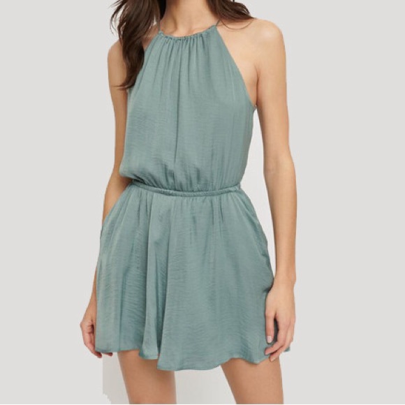 Green Dynamite short romper with open back - Picture 1 of 3